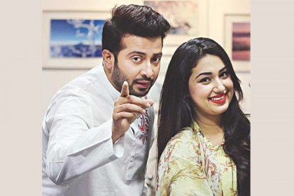 প্লিজ শাকিব, ক্যারিয়ারের স্বার্থে বাচ্চাকে ব্যবহার করো না: অপু