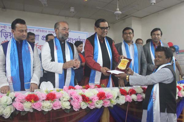 'শেখ হাসিনার অধীনেই বিএনপিকে নির্বাচনে আসতে হবে'


