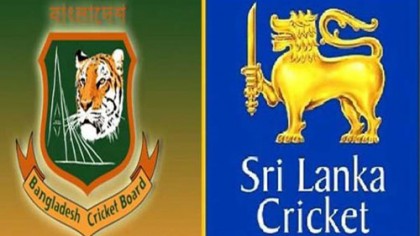 ফাইনালের টিকিট না পেয়ে সড়ক অবরোধ, পুলিশের লাঠিচার্জ