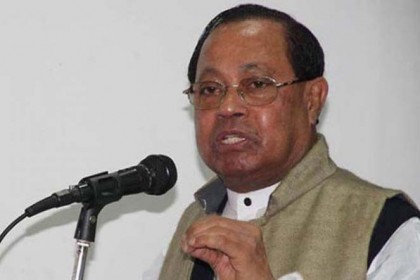 'প্রধানমন্ত্রীর নির্বাচনী প্রচারণা বন্ধ করুন, নইলে বিএনপিকেও সুযোগ দিন'