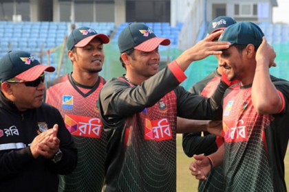 সানজামুলের টেস্ট অভিষেক