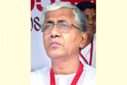 মুখ্যমন্ত্রীর মাত্র আড়াই হাজার রুপি
