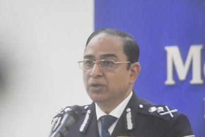'পুলিশ পেশাদারিত্বের সঙ্গে জনগণের জানমালের নিরাপত্তা নিশ্চিত করবে'