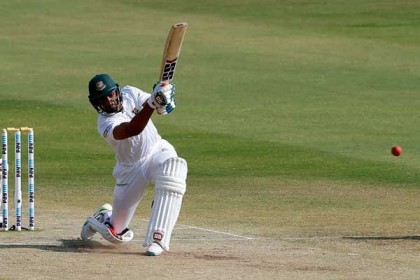 ২ হাজারি রানের ক্লাবে মাহমুদুল্লাহ