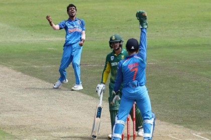 ধোনি আবার দেখালেন কেন তিনি আসল ‘নেতা’