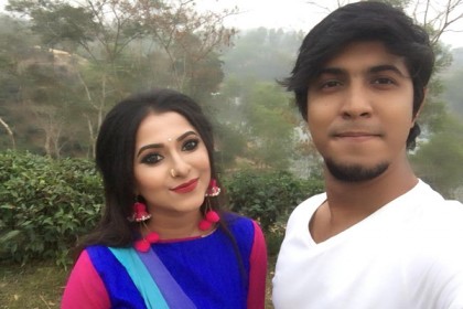 ভালোলাগা গল্পতে লিজা-তৌসিফের যুগলবন্দী