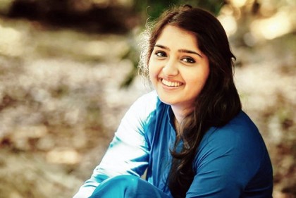 চলন্ত ট্রেনে ভারতীয় অভিনেত্রীকে শ্লীলতাহানি