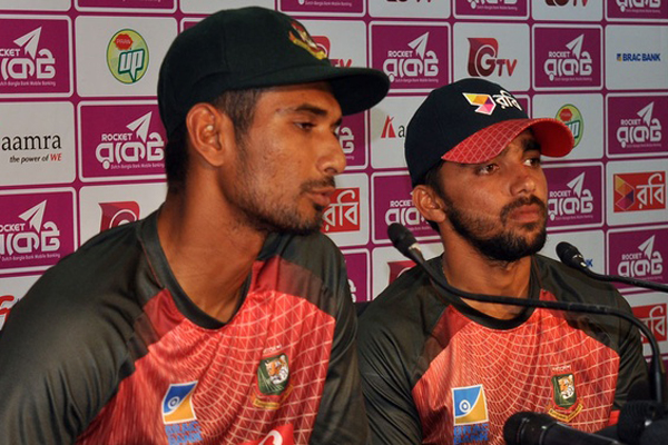 মুমিনুল মানুষ ছোট, কিন্তু কাজ করে বড় : মাহমুদউল্লাহ