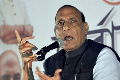 'পাকিস্তান গুলি করলে ভারতও গুলি ছুঁড়তে কার্পণ্য করবে না'

