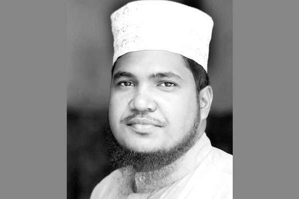 হৃদয়বাগানে ইমানের পরিচর্যা হয়