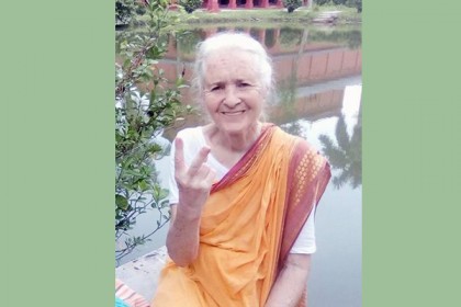 বরিশালে থাকা বৃটিশ নাগরিক লুসির ১৫ বছরের ভিসা নবায়ন করেছে সরকার

