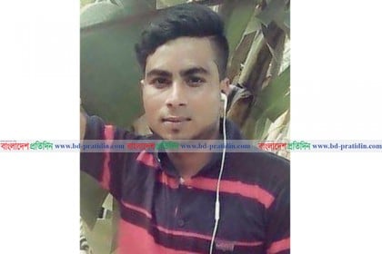 গোপন ভিডিও নিয়ে ব্ল্যাকমেইল, গোপনাঙ্গ কেটে মৃত্যু নিশ্চিত করা হয়!