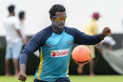 ম্যাথুজের ইনজুরির স্থায়ী সমাধান খুঁজছে শ্রীলঙ্কা