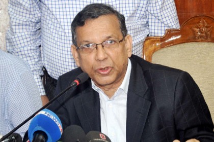 নাম পরিবর্তন করে অসাধু ব্যক্তিরা অনৈতিক সুবিধা নিতে পারে : আইনমন্ত্রী
