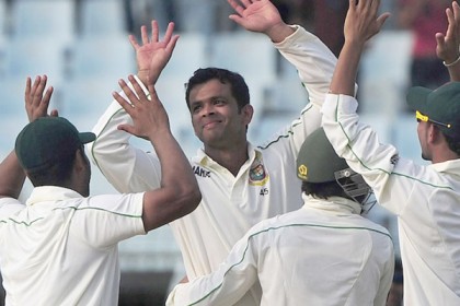 ঢাকা টেস্টে একাদশে থাকছেন রাজ্জাক!