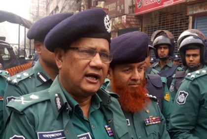 সংশ্লিষ্ট উকিল ছাড়া আদালতে প্রবেশ করতে দেওয়া হবে না : ডিএমপি