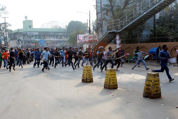 সিলেটে ত্রিমুখী সংঘর্ষের ঘটনায় মামলা, আসামি বিএনপির নেতাকর্মী
