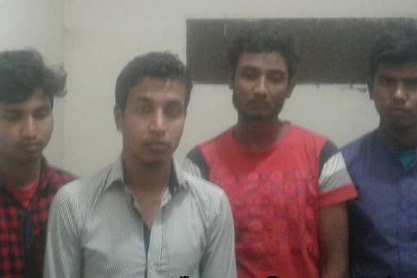 দিনাজপুরে প্রশ্নপত্র ফাঁসের অভিযোগে আটক ৪

