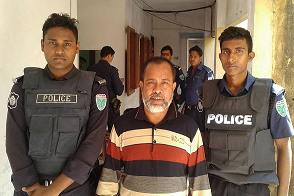 হবিগঞ্জে স্বেচ্ছাসেবক দলের আহ্বায়ক গ্রেফতার