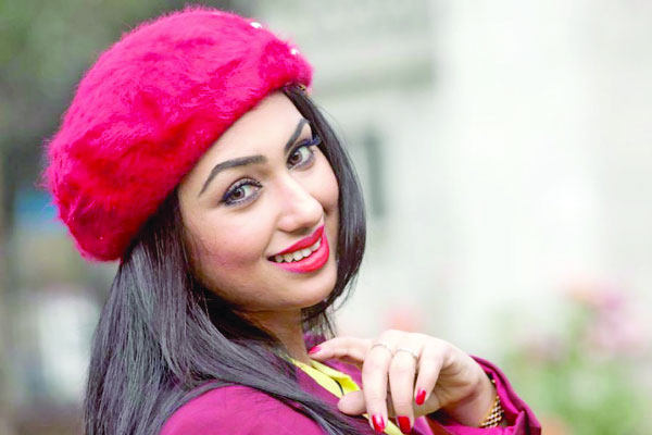 পরী ছাড়লেন, অপু যোগ দিলেন