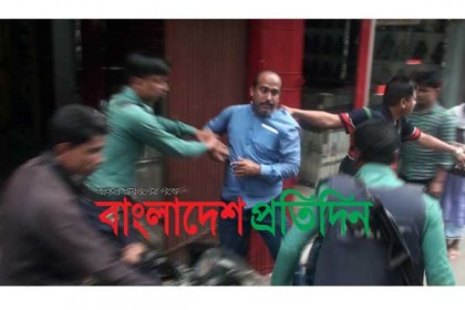 বরিশালে বিএনপির অবস্থান কর্মসূচী পালন, আটক ১