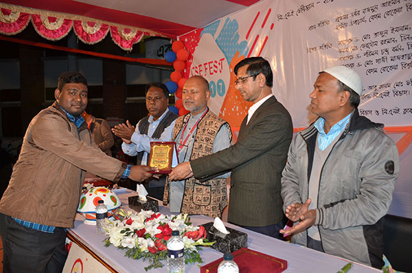 বেরোবিতে সিএসই ফেস্টিভ্যাল-এর পুরস্কার বিতরণী অনুষ্ঠান