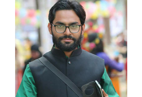 লক্ষ্মীপুরে সাংবাদিক পলাশকে পিটিয়ে হত্যা, গ্রামবাসীর বিক্ষোভ