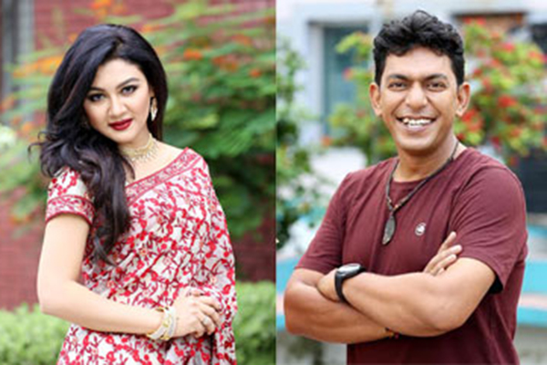 মৈত্রী এক্সপ্রেসে জয়া-চঞ্চল!