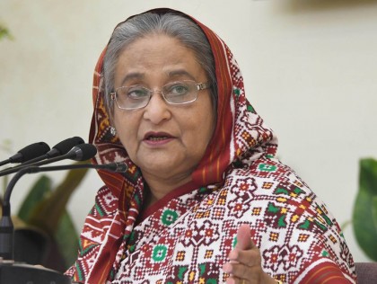 মন্ত্রী কি প্রশ্নফাঁস করতে গেছে?