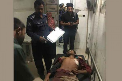 সাভারে যুবককে কুপিয়ে হত্যা, গ্রেফতার ৩ 