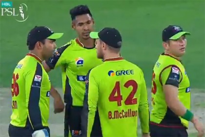 মুস্তাফিজের দুর্দান্ত অভিষেকের পরও লাহোরের হার
