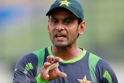 দুসরাকে নিষিদ্ধ করা উচিত নয় আইসিসির : হাফিজ