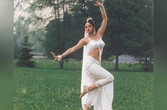 যে ছবিগুলোর মাঝে চিরকাল বেঁচে থাকবেন তিনি