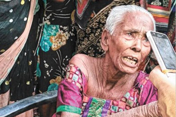 ৩ যুগ পর মাকে ফিরে পেল দুই ভাই‌!