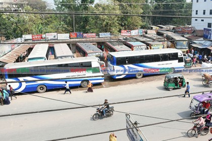 উত্তরাঞ্চলের ১১ জেলায় ঢাকামুখী বাস বন্ধ