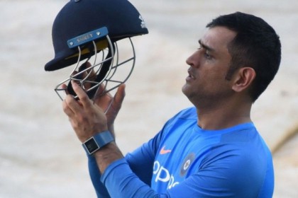 ধোনির দেশপ্রেমের নতুন দৃষ্টান্ত সর্বমহলে প্রশংসিত