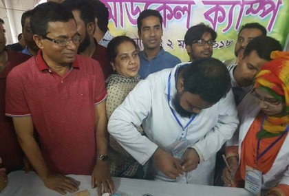 'বর্তমান সরকার শাসক নয়, জনগণের সেবক'