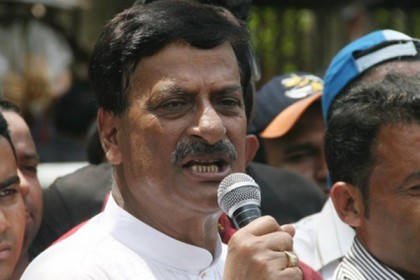 'ভেঙে তছনছ হবে আওয়ামী লীগ'