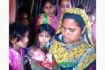 বগুড়ায় ভুট্টা ক্ষেত থেকে নবজাতক উদ্ধার