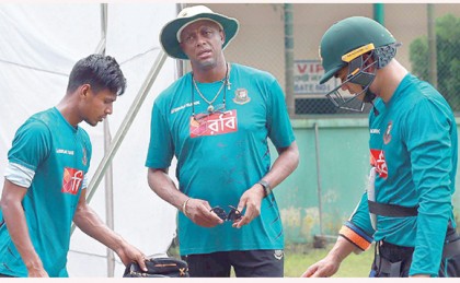 সুজনের পদে কোর্টনি ওয়ালশকে দেওয়ার কারণ জানাল বিসিবি
