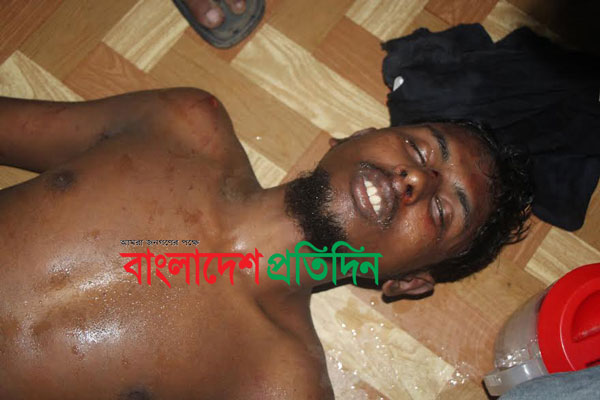 এবার সেই হামলাকারীর চাচা গ্রেফতার
