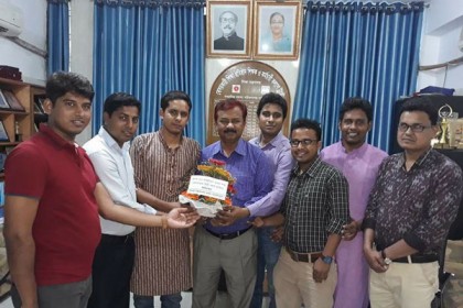 মৈত্রী পদক পাওয়ায় শাহজাহান আলম সাজুকে শুভেচ্ছা