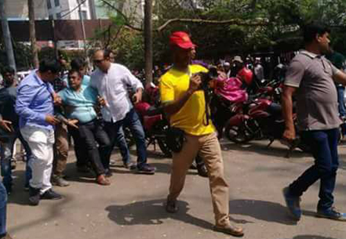 স্বেচ্ছাসেবক দল সভাপতি শফিউল বারী বাবু গ্রেফতার