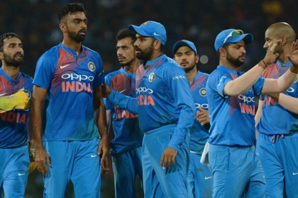 টুর্নামেন্টে ঘুরে দাঁড়াতে চায় ভারত