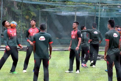 মাঠ নেই, মুশফিকদের অনুশীলন বাতিল