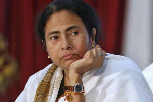 নেপালে বিমান দুর্ঘটনায় মমতার শোক 