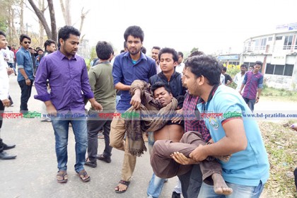 শাবিতে সাংস্কৃতিক কর্মীকে পেটালো ছাত্রলীগ