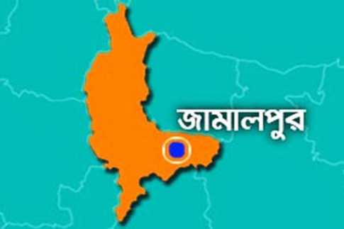 প্রেমের প্রস্তাবে রাজি না হওয়ায় ছাত্রকে কলেজছাত্রীর এসিড নিক্ষেপ!