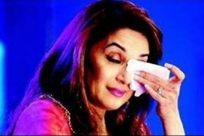 'হিচকী' দেখে কাঁদলেন মাধুরী