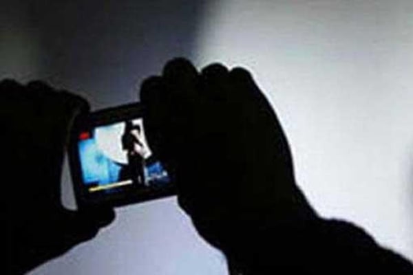 ভাইয়ের ধর্ষণের ভিডিও করল বোন!